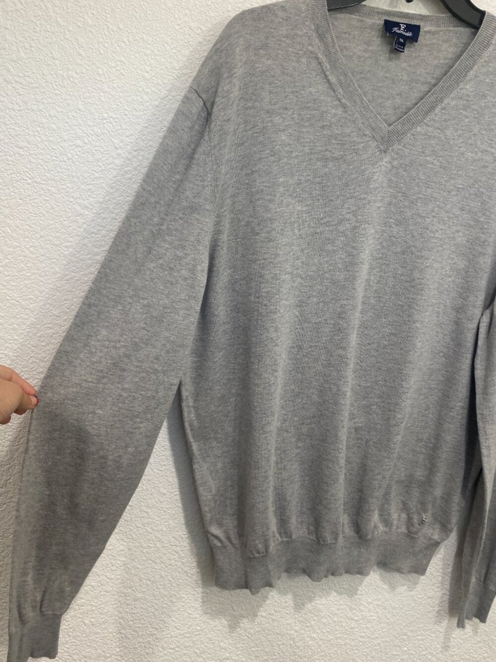 Façonnable Men's V-Neck Knit Pullover Sweater Gray XXL - Picture 4 of 7